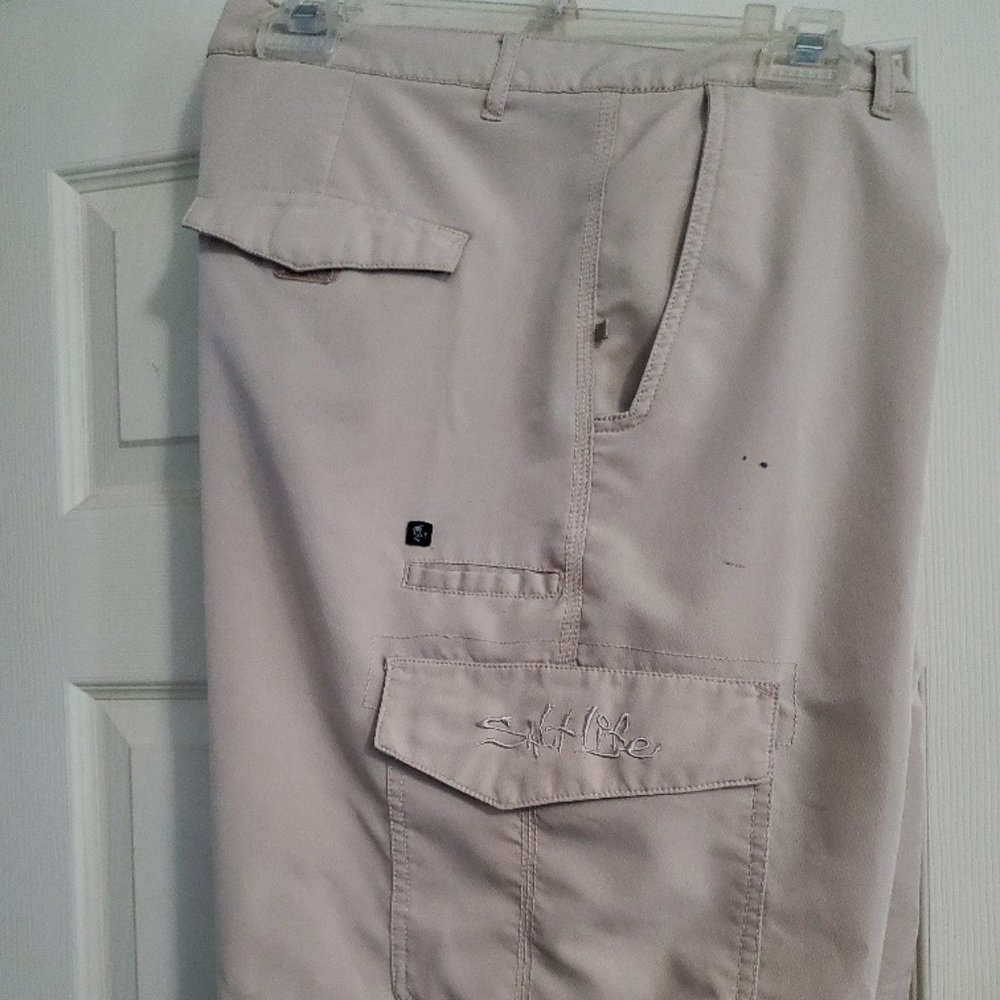 MENS SALT LIFE SWIM / FISHING SHORTS SIZE  38